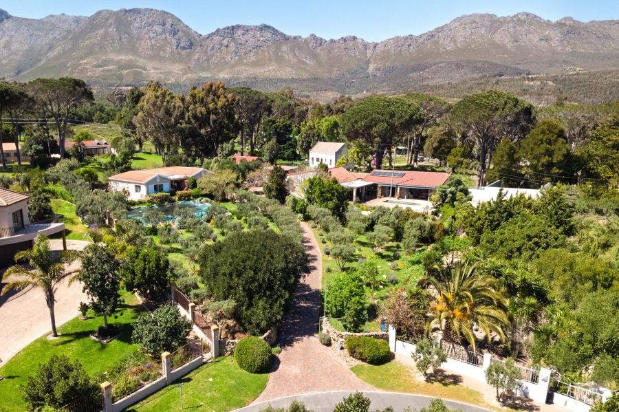 7 Bedroom Property for Sale in Tre Donne Estate Western Cape